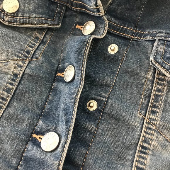 🛼Justice Denim Crop Jacket | Size 6/7 - Picture 13 of 15